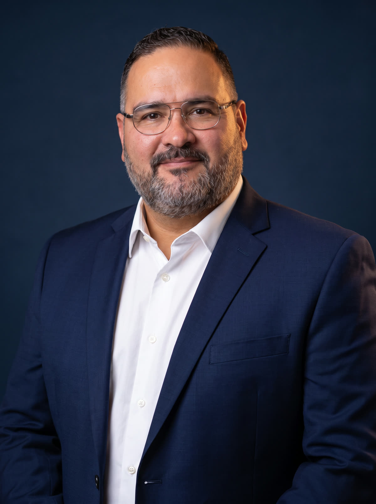Luciano, cofundador de Valero Insurance Group